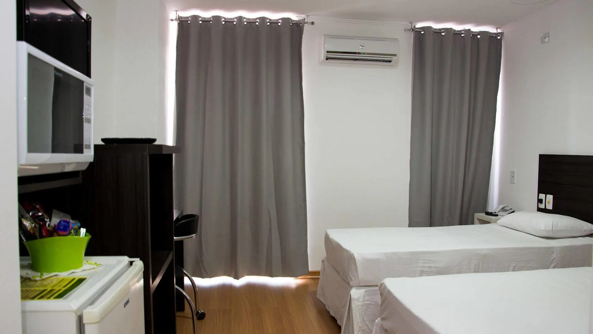 Ornatus Palace Hotel Porto Alegre 3*,  Brazílie